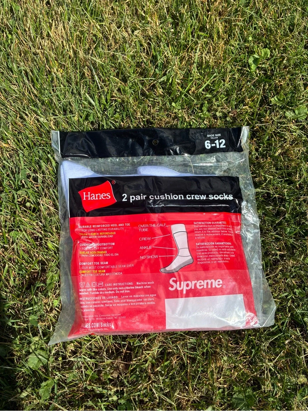 Supreme White Crew Socks - 2 Pair Cushion Crew